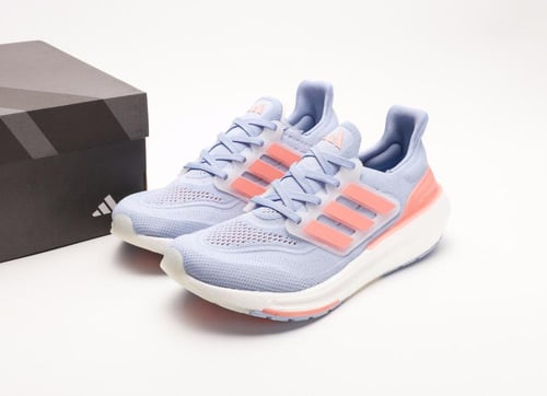 Adidas Ultra Boost Light 2023
