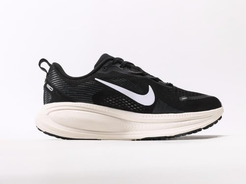 Nike Vomero 18