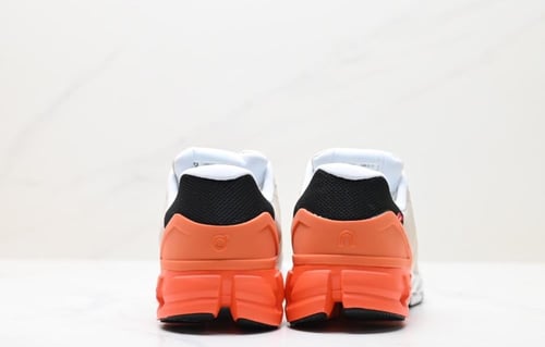 On Running Cloud X Shift Low