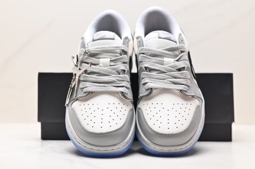 Dior x Air Jordan 1 Low