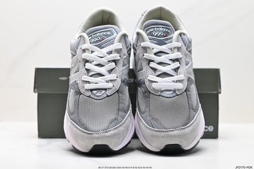 New Balance 990v6 Grey