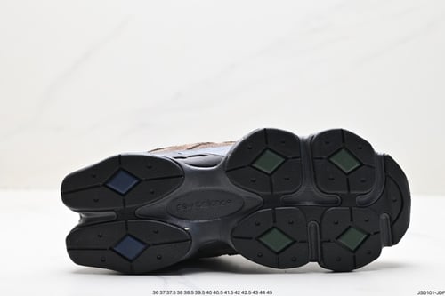 New Balance 9060 Beef & Broccoli