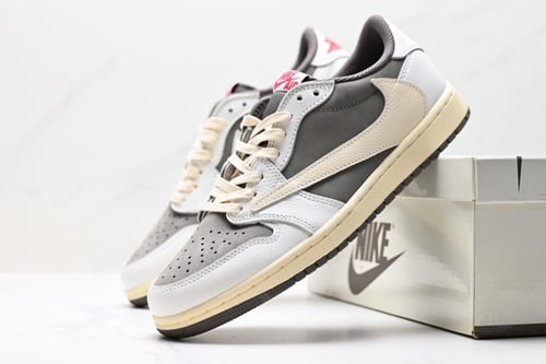 Air Jordan 1 Retro Low Travis Scott Reverse Mocha