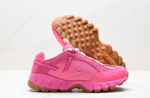 Jacquemus x Nike Air Humara Lx Pink
