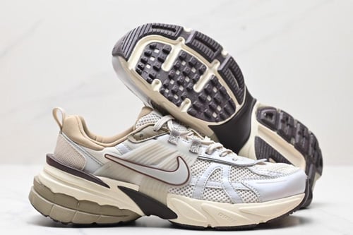 Nike V2K Run "Light Orewood Brown