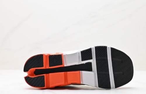 On Running Cloud X Shift Low