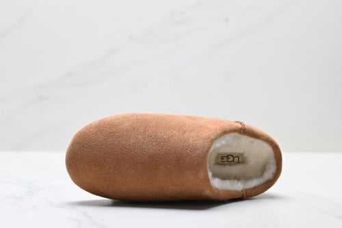 UGG Elea Slip-On Slipper