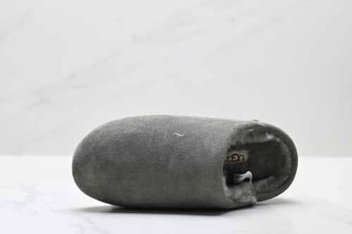 UGG Elea Slip-On Slipper