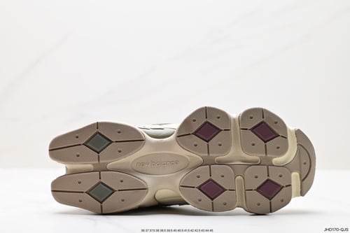 New Balance 9060 Grey Matter / Timberwolf