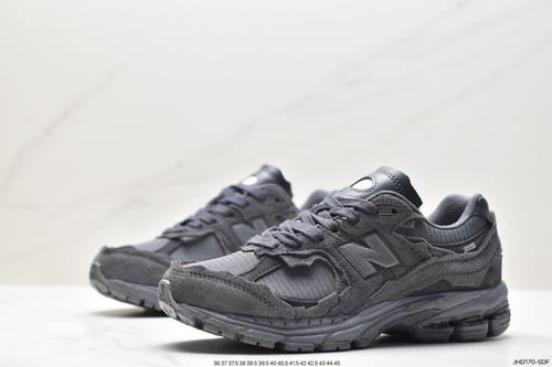 New Balance 2002R ” Protection pack