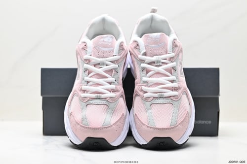New Balance 530 Pink