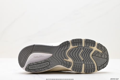 New Balance 990v6 Cream Beige