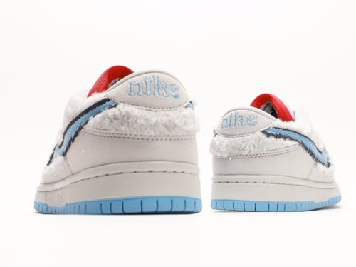 Nike SB Dunk Low Retro