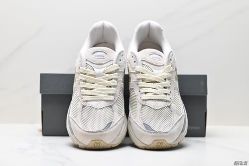 New Balance 2002R N-ERGY