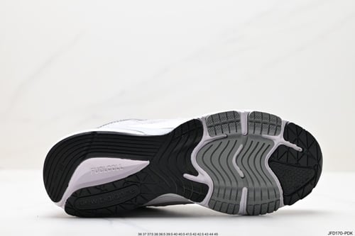 New Balance 990v6 Grey