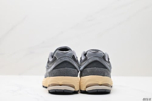 New Balance 2002R N-ERGY