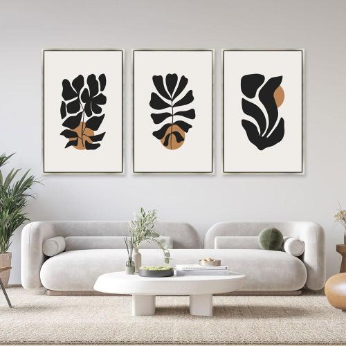 Distinctive three-color panels