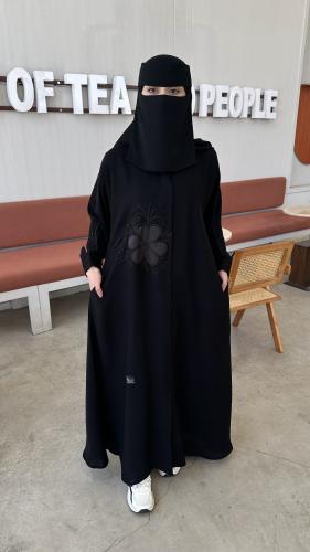 عباية غرام 121 مطرزه قماش سواد فاحم