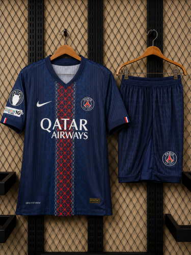Basic Paris set 25/26