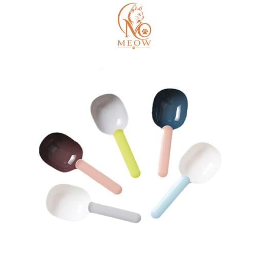 Food scoop for feeding cats and dogs made of high...