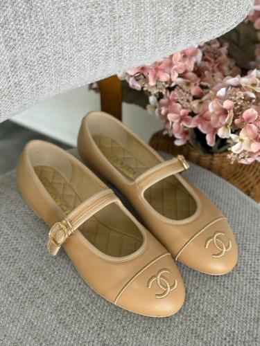 Chanel ballerinas