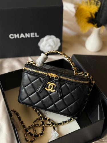 شنطه نسائيه شانيل فانيتي حقيبة بحامل كتف عصرية جلد...