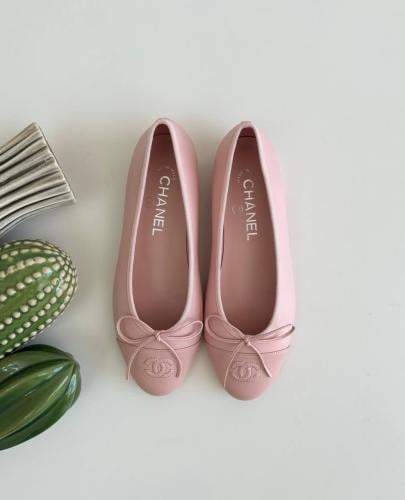 Chanel ballerina