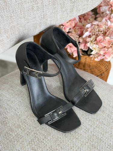 Hermes Heels