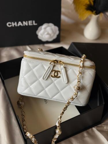 شنطه نسائيه شانيل فانيتي حقيبة بحامل كتف عصرية جلد