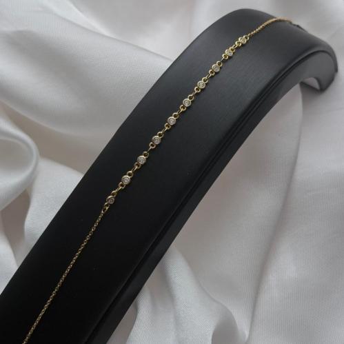 Zircon anklet