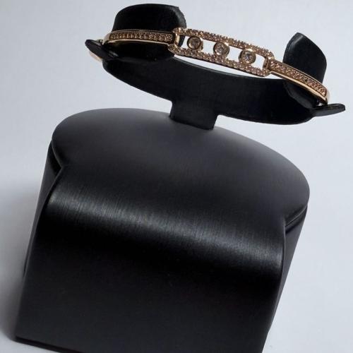 Bracelet set with zircon ring