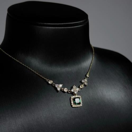 Fine zircon necklace