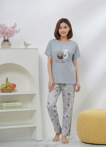 Two-piece sleepwear with short sleeves in a femini...
