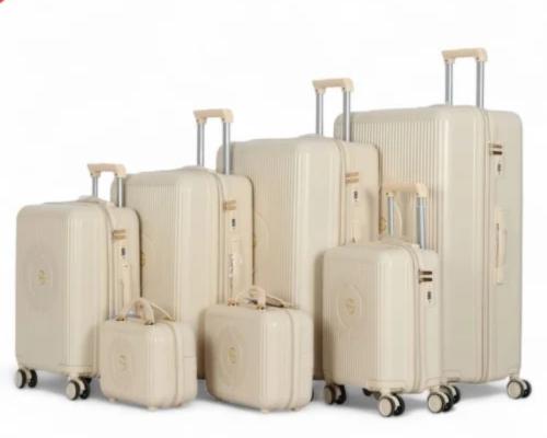 شنط سفر ٧ قطع