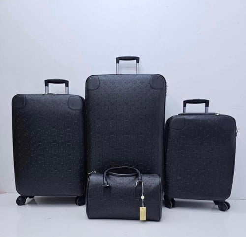 اطقم شنط جلد من ٤ قطع