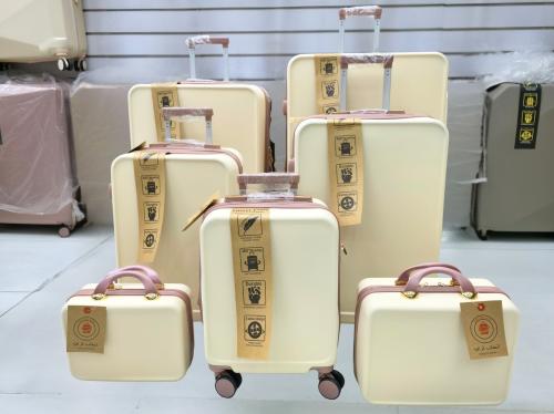 شنط سفر 7 قطع