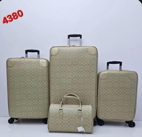 اطقم جلد من ٤ قطع