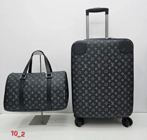 اطقم جلد ماركة قطعتين