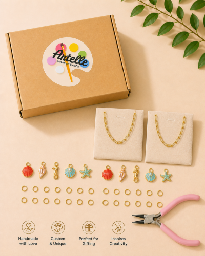 Box made for two people's necklace