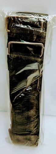 سير كتب اسود عربض