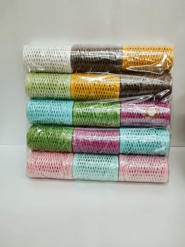 حبل رفيع بلاستيك ملون