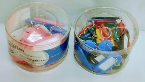 ميدالية بلاستيك