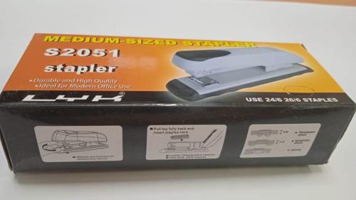 دباسة ورق S2051