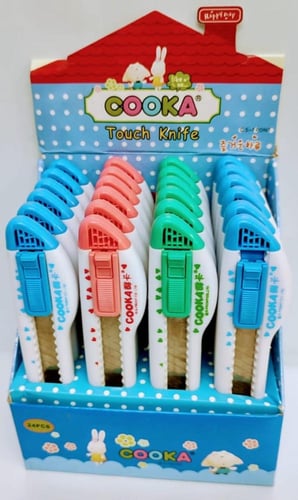 مشرط بلاستيك