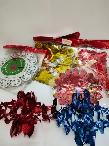 طربوش حفلات صغير ملون