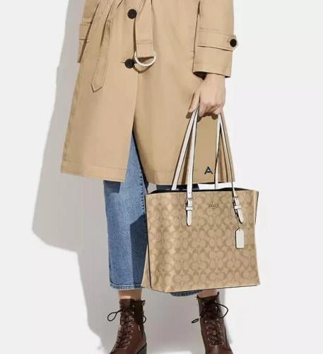 شنطة كوتش هاي كوالتي بسحاب حجم كبير