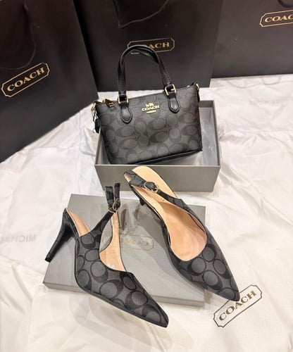 طقم شنطة وكعب كوتش درجة اولى