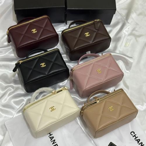 شنط شانيل مكياج