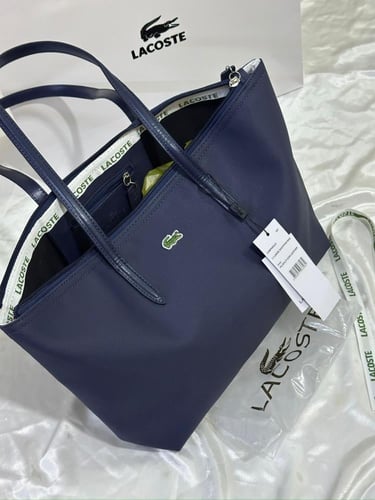 شنط لاكوست حجمين يتوفر العديد من الالوان