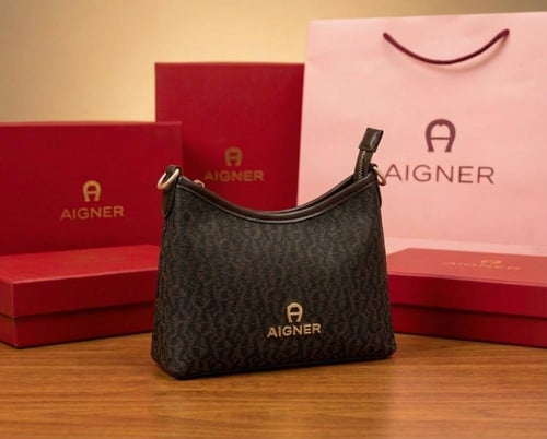 شنط أقنر حجم صغير مع الملحقات